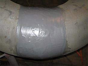 Leaking pipe repaired with Belzona 1211 (E-Metal)